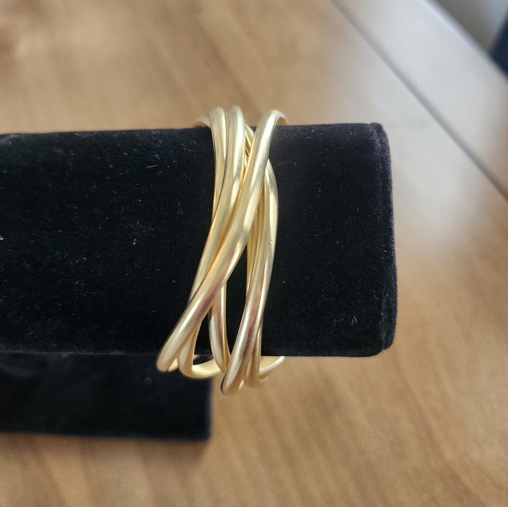 Premier Designs Gold Bangle Bracelet